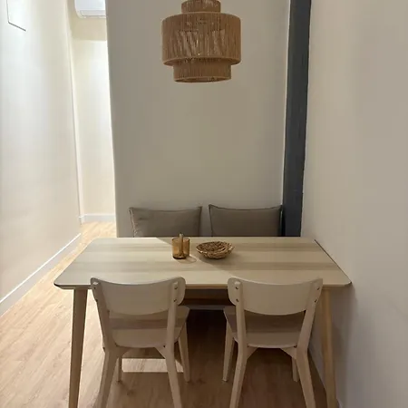 Premium En Plaza Mina Minimalismo Y Confort A Pasos Del Mar Проживання в сім'ї *