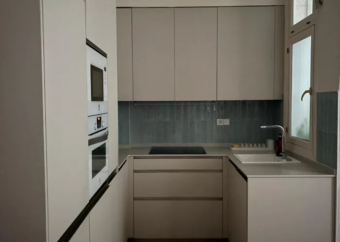 Homestay szállás Premium En Plaza Mina Minimalismo Y Confort A Pasos Del Mar Cádiz