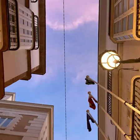 Accommodatie bij particulieren Premium En Plaza Mina Minimalismo Y Confort A Pasos Del Mar Cádiz